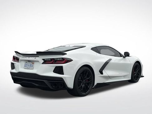 Used 2024 Chevrolet Corvette Stingray Preferred Cpe w/ Battery Protection Package RWD image 6