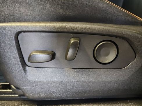 Certified 2023 GMC Yukon XL AT4 w/ LPO, Floor Liner Package image 15