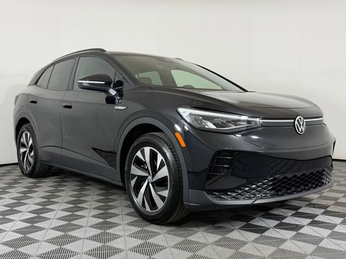 Used 2025 Volkswagen ID.4 Pro RWD image 7