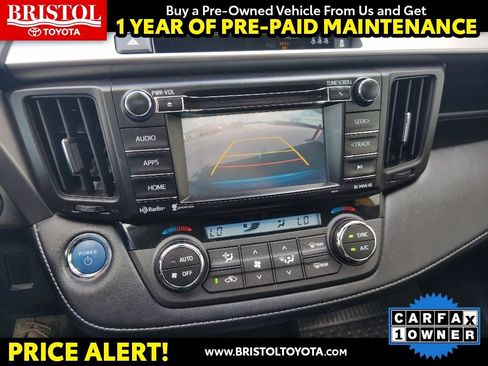 Used 2017 Toyota RAV4 XLE w/ All Weather Liner Package AWD/4WD image 25
