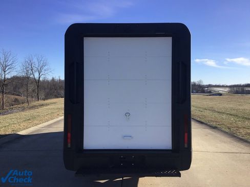 Used 2024 Chevrolet Brightdrop 600 w/ Commercial Equipment Package image 4