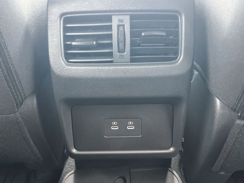 New 2026 Nissan Rogue SV image 18