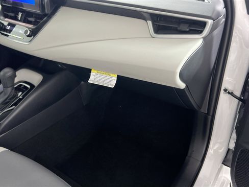 Used 2026 Toyota Corolla LE FWD image 34
