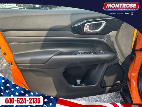 New 2026 Jeep Compass Limited image 9