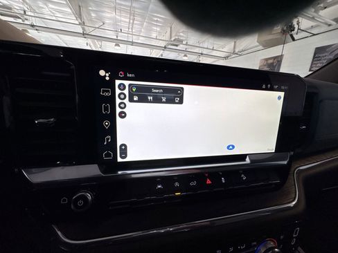 Used 2024 GMC Sierra 1500 SLT w/ SLT Convenience Package image 13