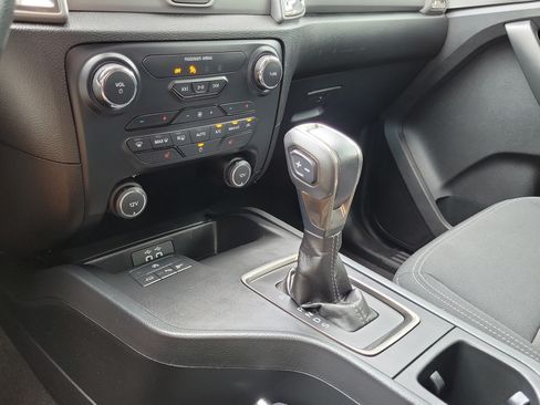 Used 2020 Ford Ranger XLT w/ Equipment Group 302A Luxury RWD image 27