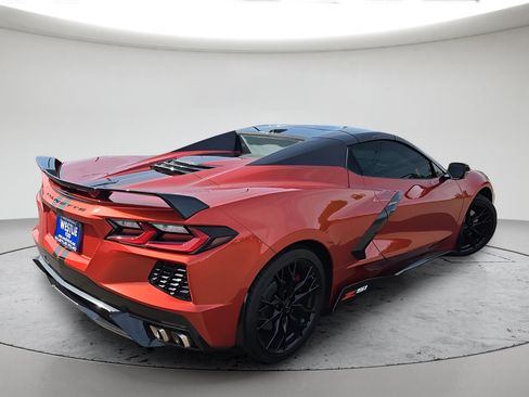 Used 2023 Chevrolet Corvette Stingray Premium Conv w/ Z51 Performance Package RWD image 3