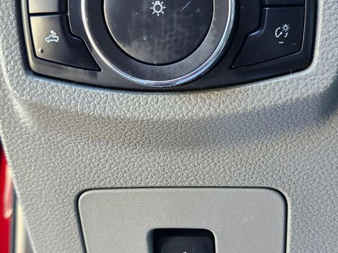 Used 2015 Ford F150 XLT w/ Equipment Group 302A Luxury image 25