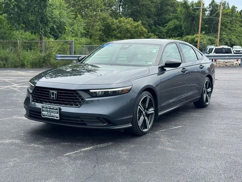 Certified 2026 Honda Accord SE image 9