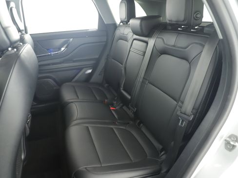 Used 2020 Lincoln Corsair FWD w/ Equipment Group 101A image 21