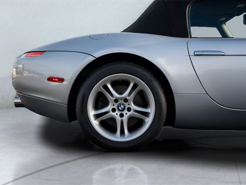 Used 2001 BMW Z8 image 26