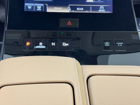 Used 2025 INFINITI QX80 Luxe image 32