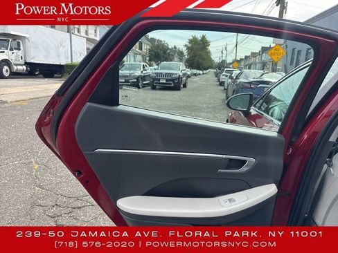 Used 2023 Hyundai Sonata SEL image 21