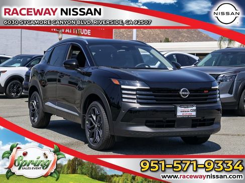 New 2026 Nissan Kicks SR FWD image 1