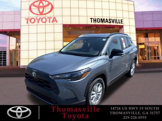 New 2026 Toyota Corolla Cross LE video 1