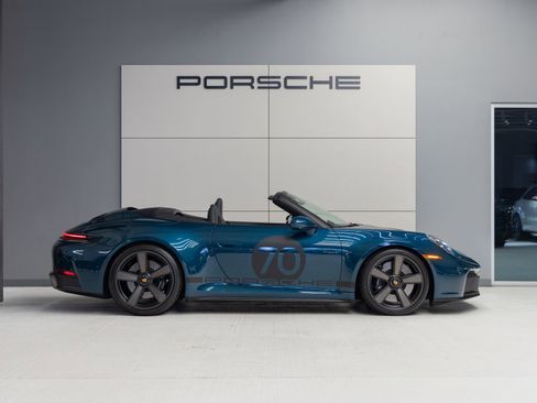 Certified 2026 Porsche 911 GTS image 10