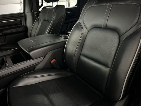 Used 2024 RAM 1500 Limited AWD/4WD image 19