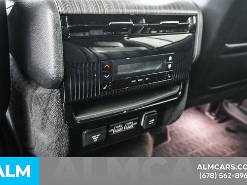 Used 2024 Jeep Wagoneer L Series II w/ Flexible Seating Group image 59