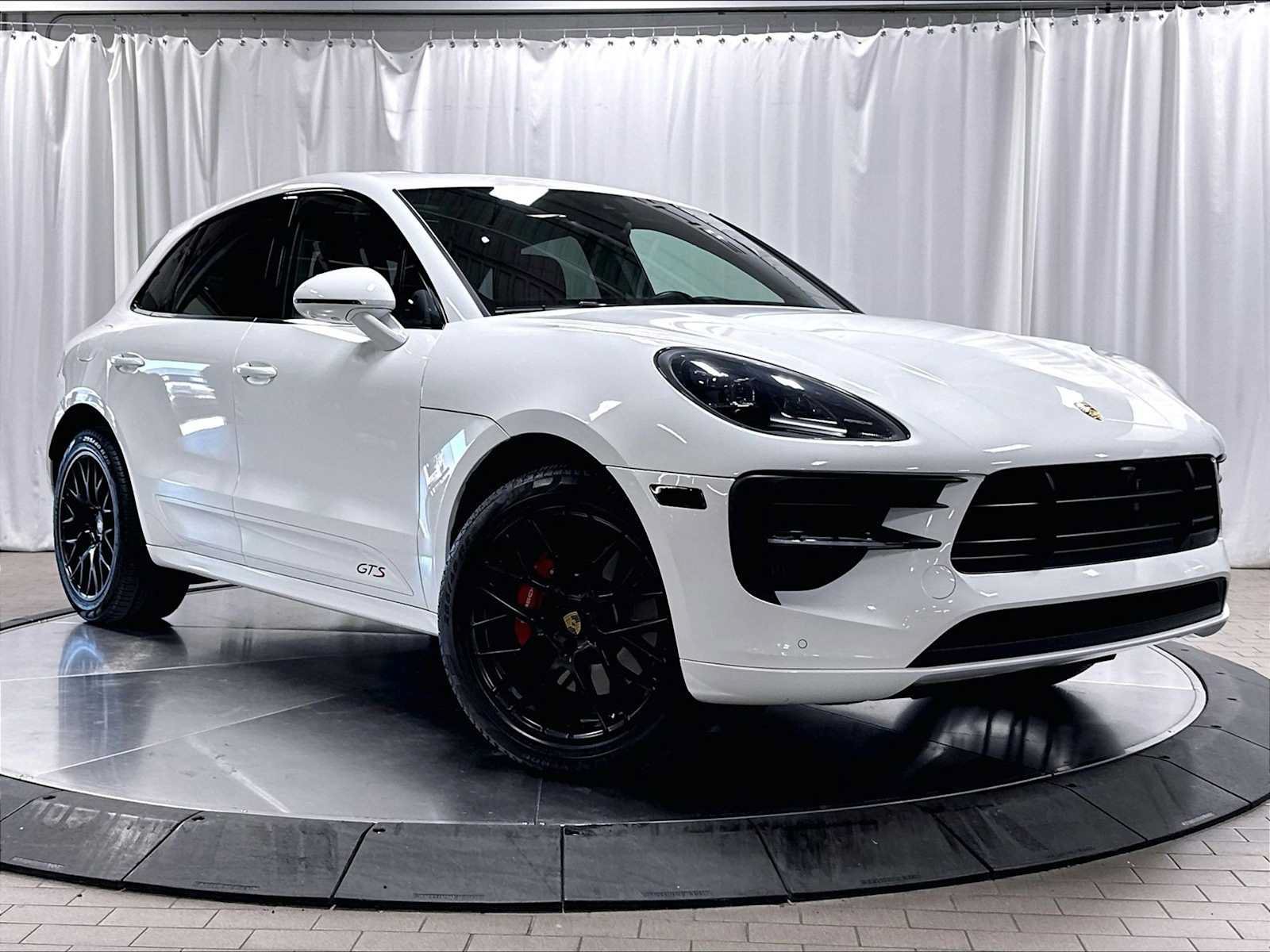 Used 2021 Porsche Macan GTS AWD/4WD image 12