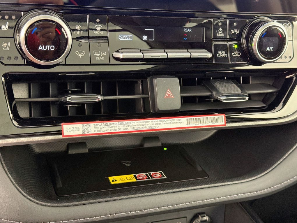 New 2026 Toyota Highlander Platinum AWD/4WD image 21