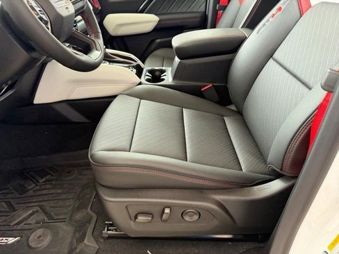 New 2026 GMC Canyon AT4X AWD/4WD image 18
