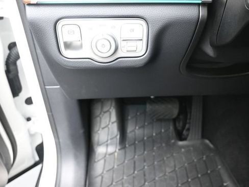 Used 2026 Mercedes-Benz GLS 450 4MATIC image 16