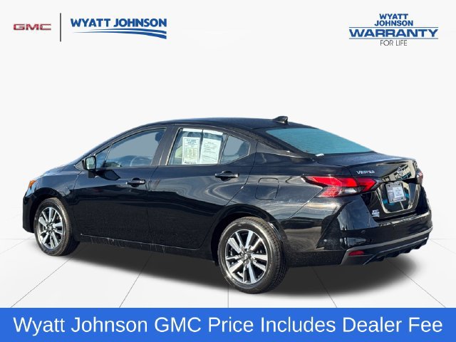 Used 2025 Nissan Versa SV FWD image 3