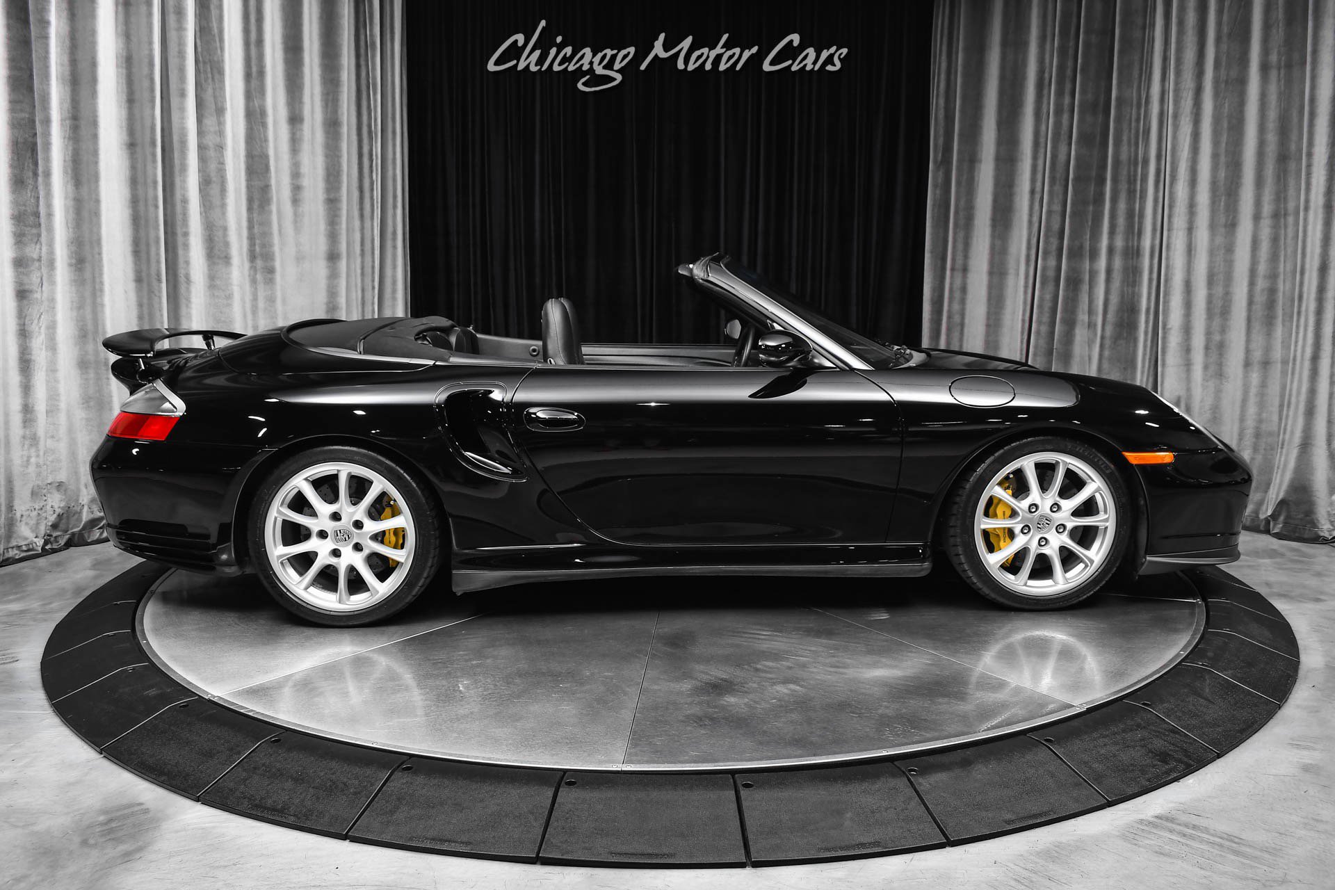 Used 2005 Porsche 911 4 Cabriolet AWD/4WD image 44