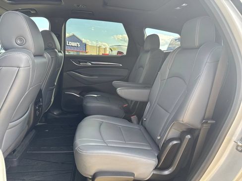 Used 2022 Buick Enclave Essence w/ Experience Buick Package AWD/4WD image 30