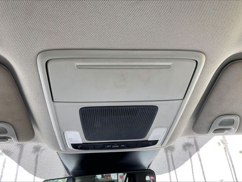 Used 2023 Honda Pilot EX-L image 31