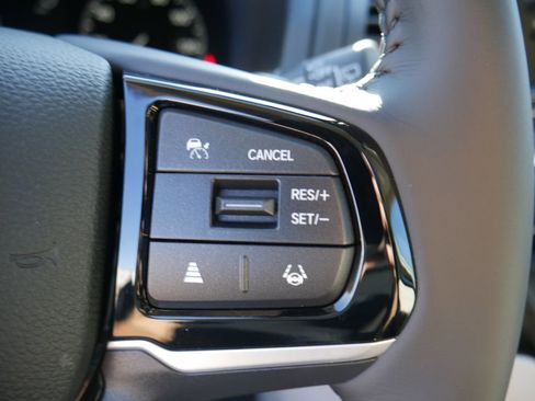New 2026 Honda Odyssey Touring image 13