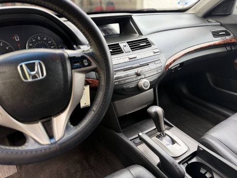 Used 2012 Honda Crosstour EX-L image 16