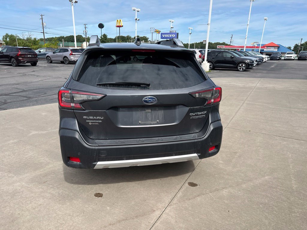Used 2024 Subaru Outback Touring XT AWD/4WD image 6