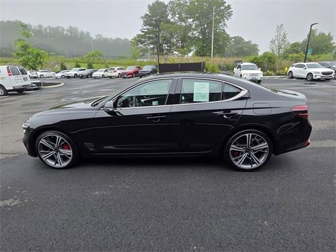 Used 2025 Genesis G70 3.3T Advanced image 10