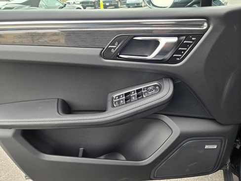 New 2026 Porsche Macan S image 20