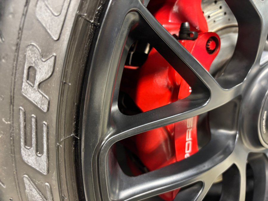 Used 2015 Porsche 911 Carrera S image 9