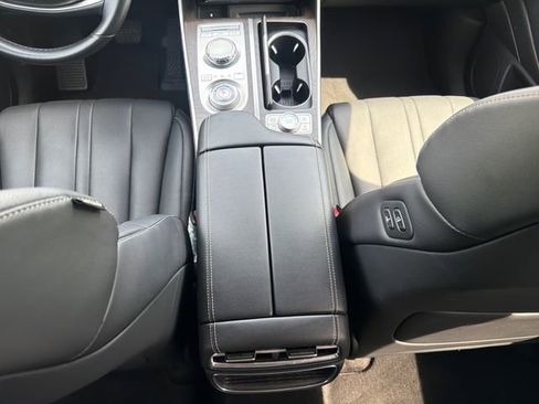 Used 2024 Genesis GV80 2.5T AWD/4WD image 18