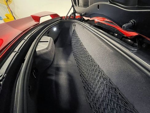 Used 2021 Chevrolet Corvette Stingray w/ Z51 Performance Package image 37