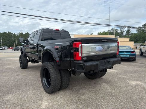 Used 2024 Ford F450 Platinum w/ FX4 Off-Road Package AWD/4WD image 7