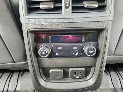 Used 2020 Buick Envision Essence image 37