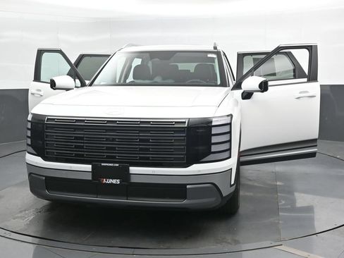 Used 2026 Hyundai Palisade SEL AWD/4WD image 48