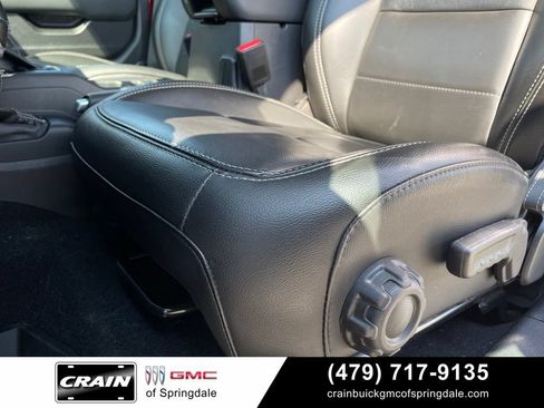 Used 2021 Jeep Gladiator Overland w/ Popular Equipment Package AWD/4WD image 22