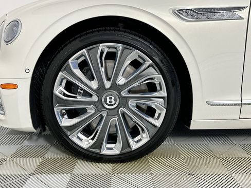 Certified 2024 Bentley Flying Spur W12 AWD/4WD image 6