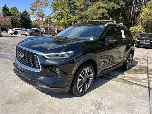 Used 2025 INFINITI QX60 Luxe w/ Cargo Package image 3