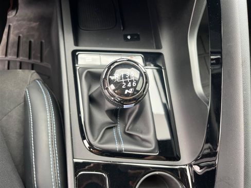 Used 2025 Hyundai Elantra N FWD image 19