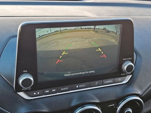 Used 2024 Nissan Sentra SV image 13