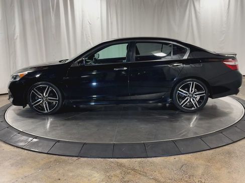 Certified 2017 Honda Accord Sport Special Edition image 7