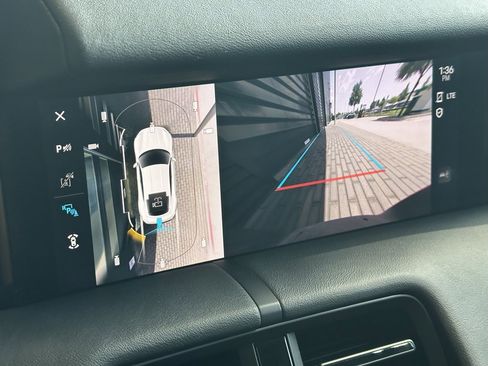 Used 2023 Porsche Taycan image 21