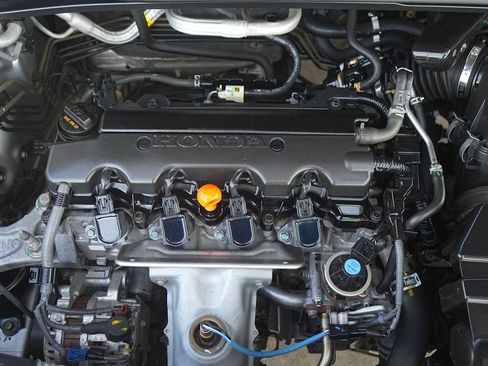 Used 2019 Honda HR-V EX image 9