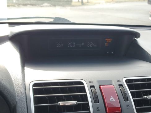 Used 2015 Subaru Impreza 2.0i Premium image 23